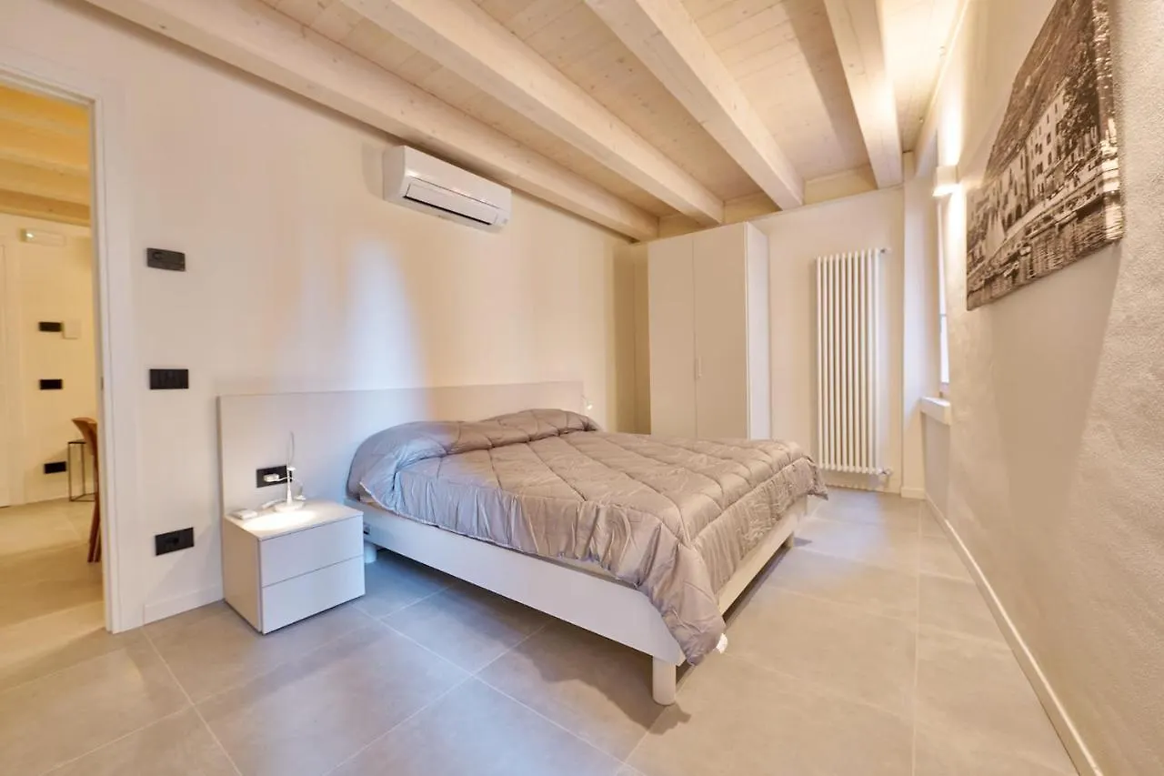 Apartmentsgarda - Residenza Mercanti Italien