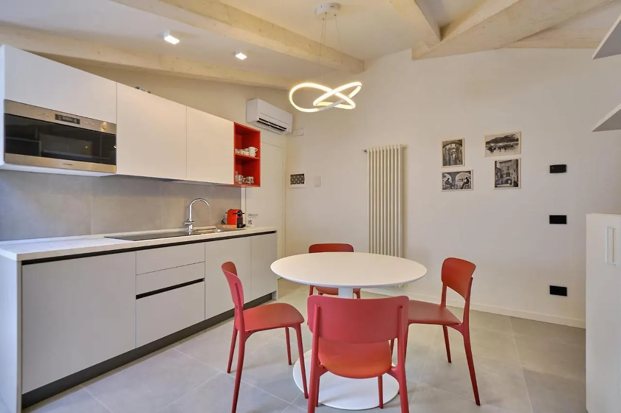 Apartmentsgarda - Residenza Mercanti Italien