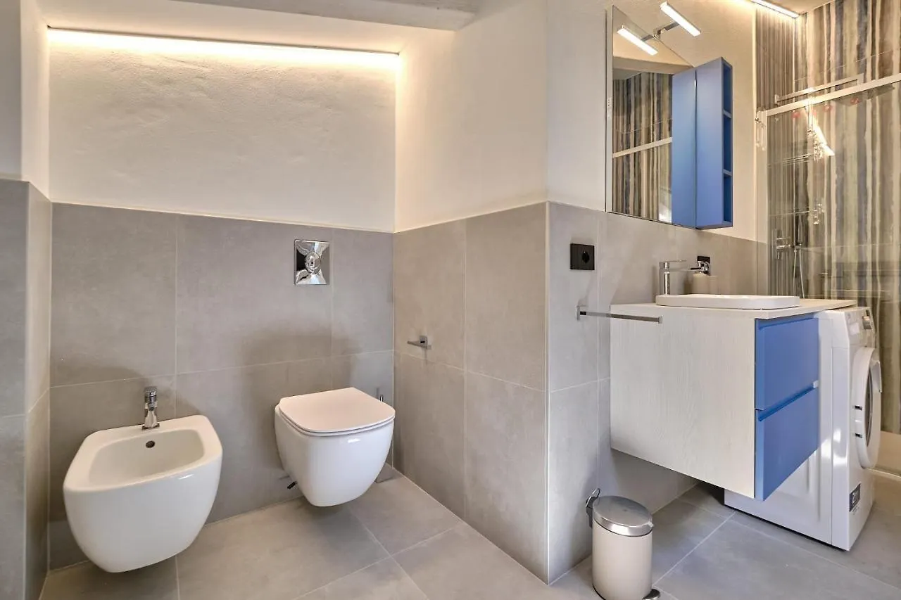 Lägenhet Apartmentsgarda - Residenza Mercanti