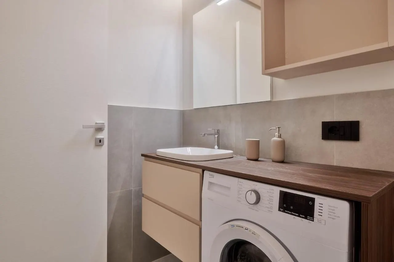 Apartmentsgarda - Residenza Mercanti Garda (Verona)