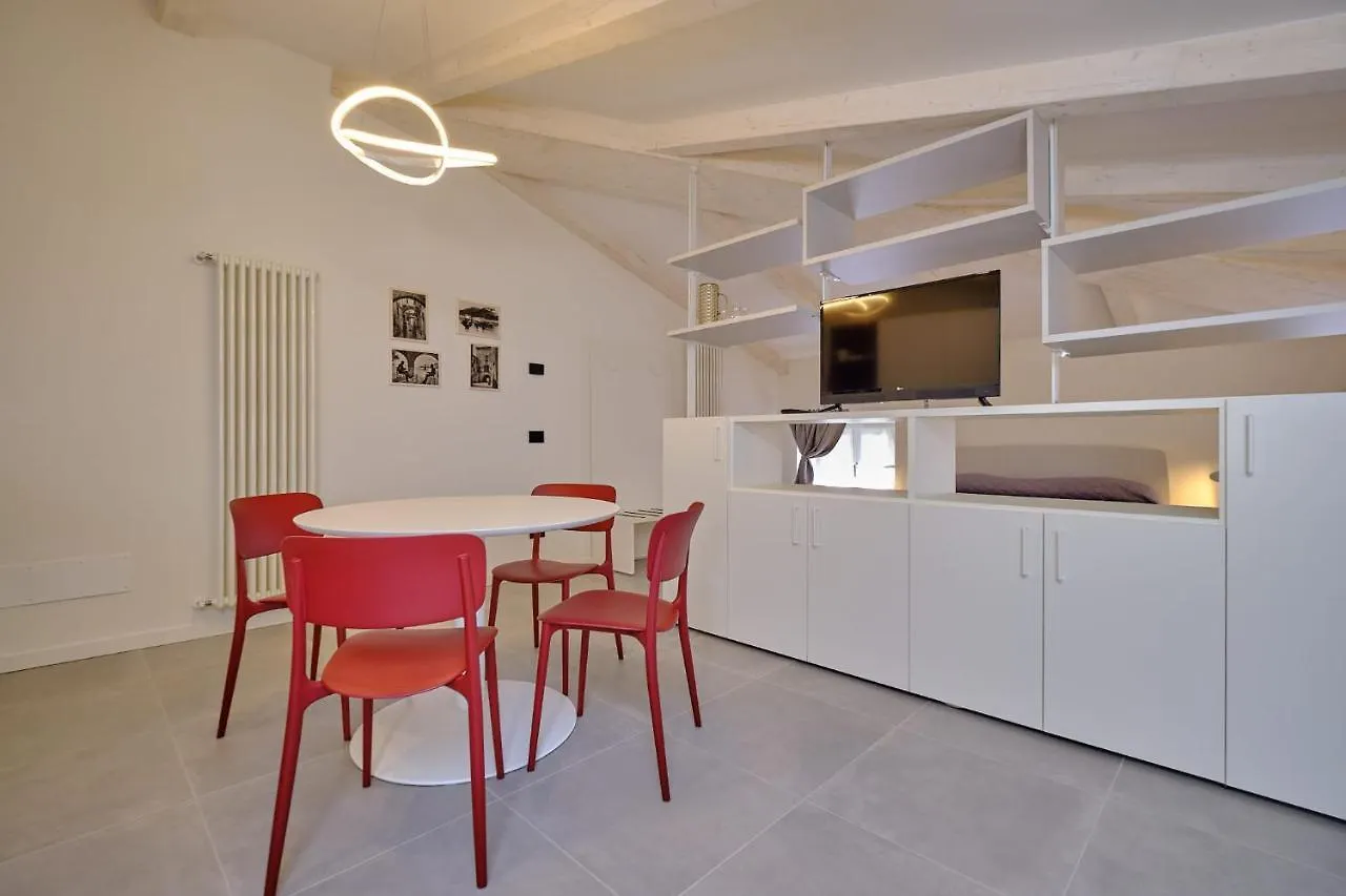 Apartmentsgarda - Residenza Mercanti 0*, Garda (Verona)