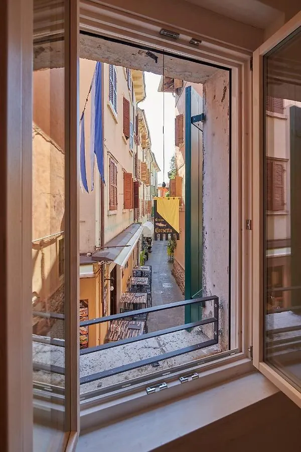 Apartmentsgarda - Residenza Mercanti Lägenhet Garda (Verona)