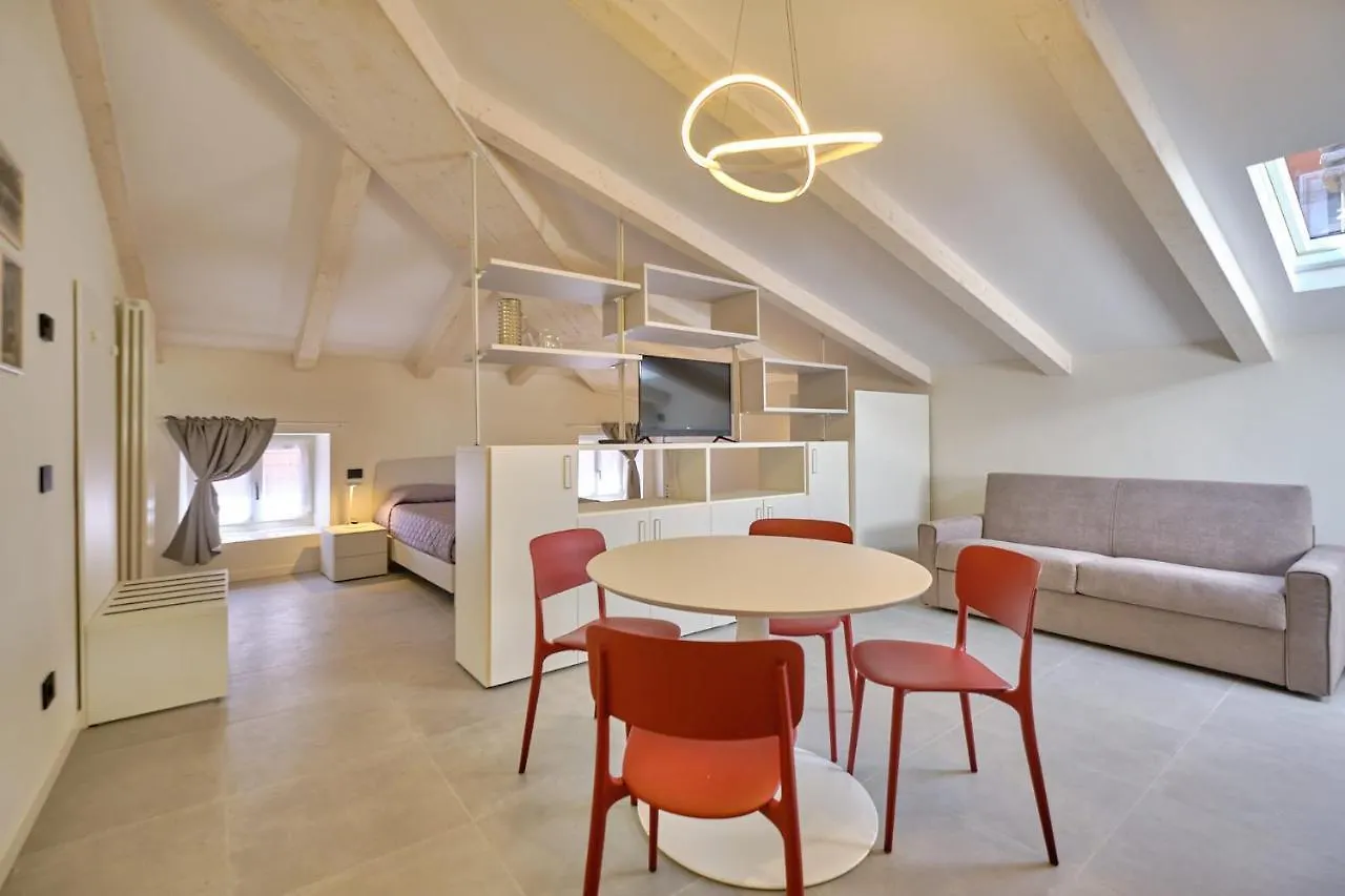Apartmentsgarda - Residenza Mercanti 0*, Garda (Verona)